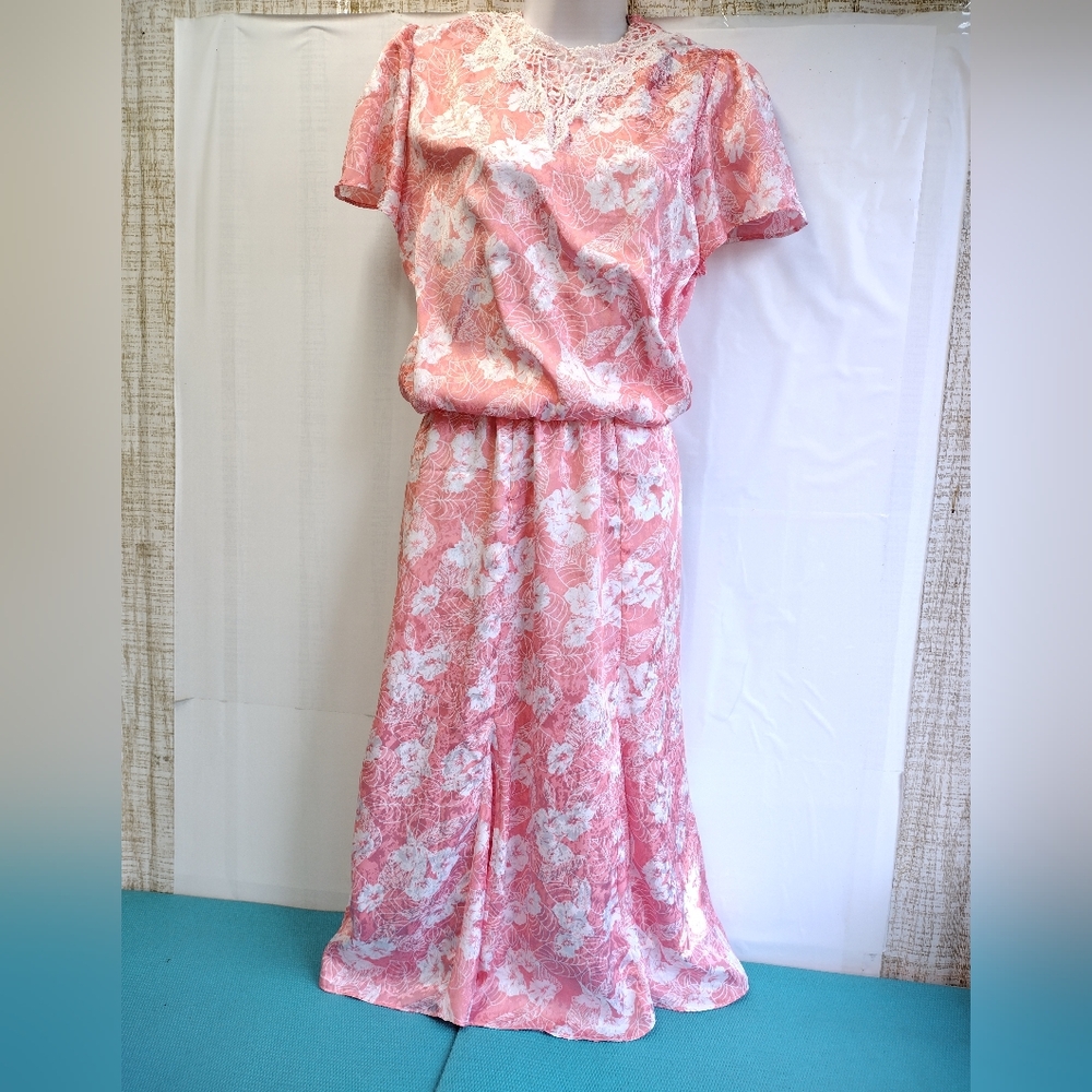 Janalyn Vintage Dress Short Sleeve A-line Midi Length Size 7 /8